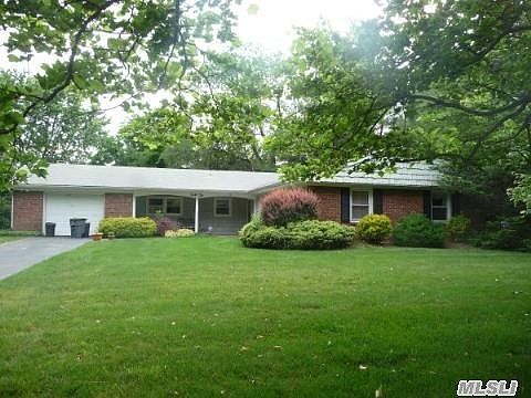 1st image of 42 Millbrook Dr