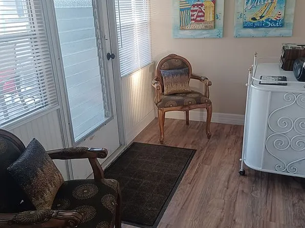 8548 SW 15th Ct, Davie, FL 33324