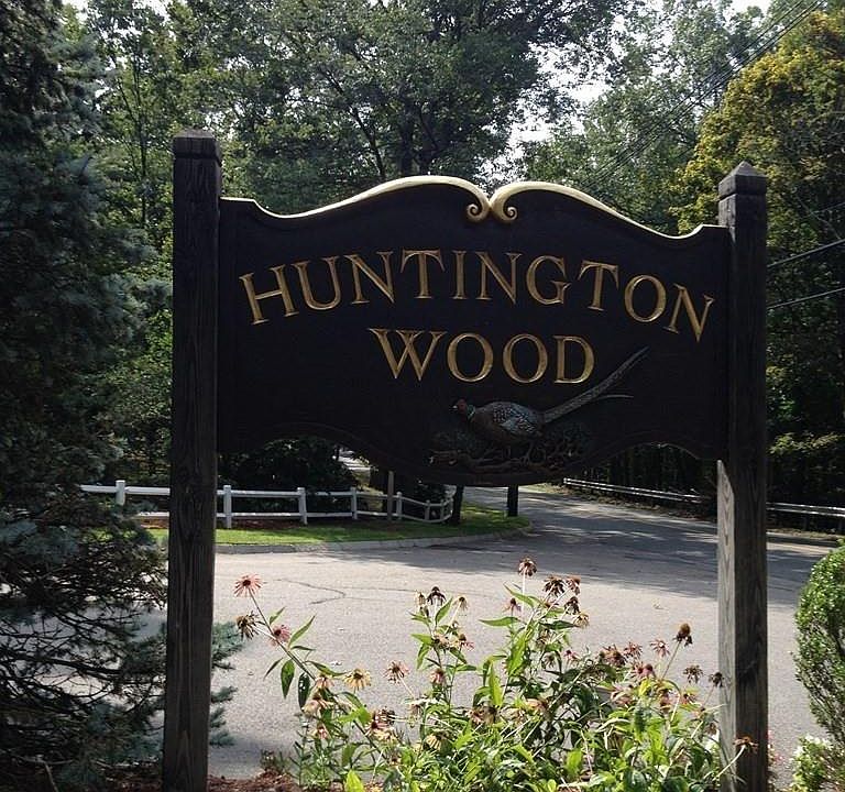 1st image of 1103 Foxwood Cir #1102