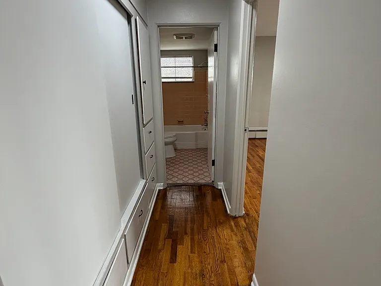 740 Edgemont Blvd #8 — Photo 7