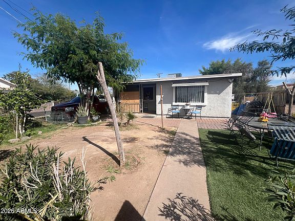 4th image of 347 N 16TH Avenue
