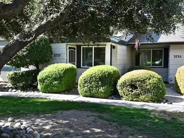 3737 S Shady St #3737, Visalia, CA 93277