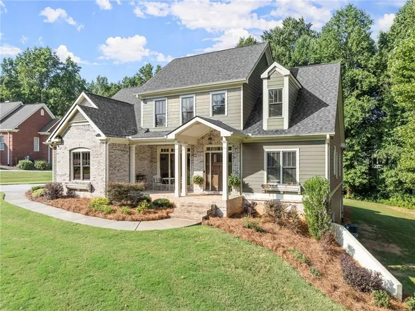 6531 Wauka View Dr, Clermont, GA 30527