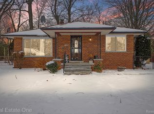 23835 Audrey Ave, Warren, MI 48091