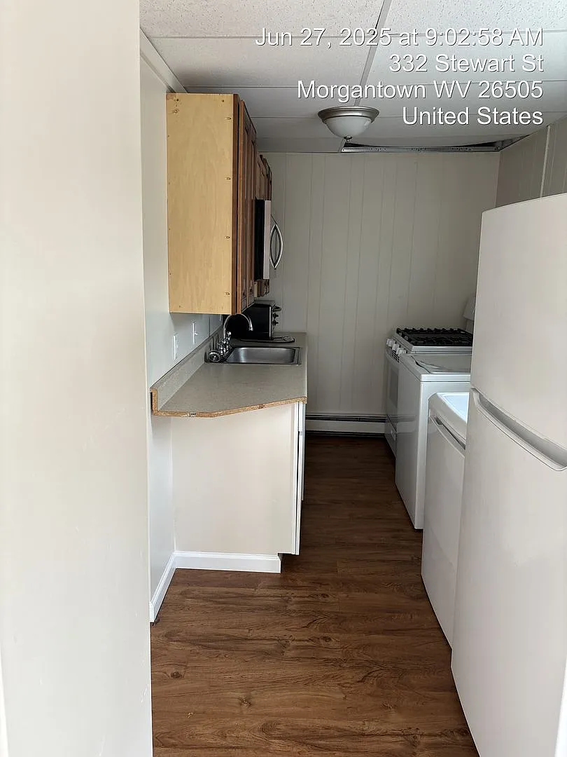 332 Stewart St. — Photo 2