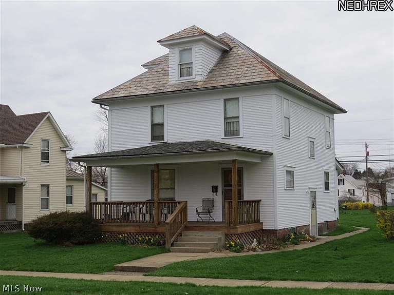 2nd image of 351 N Lisbon St NW