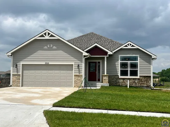 3310 SW 44th St, Topeka, KS 66610