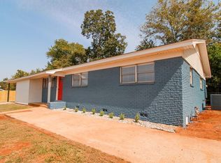 215 McNeil St, Palestine, TX