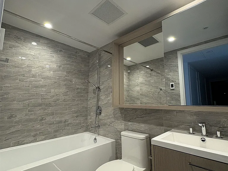 6608 Sussex Ave #XX — Photo 3