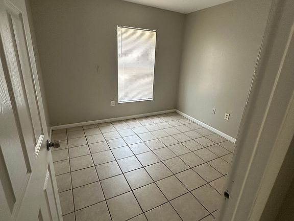 4th image of 3216 N 50th St APT A