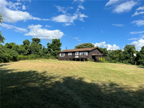 219 Hull Run Rd, Waynesburg, PA 15370