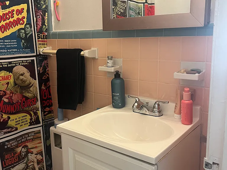 3403 Sheffield Ave #1 — Photo 14