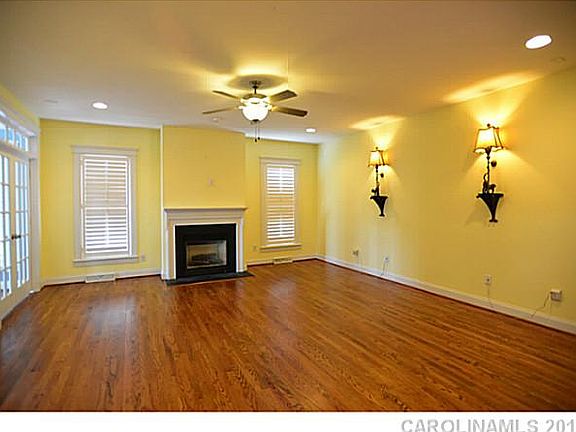 3rd image of 108 Cliveden Ct