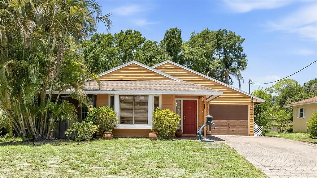 2 bed, 2.0 bath, 1651 sqft, $2,300 — Photo 1