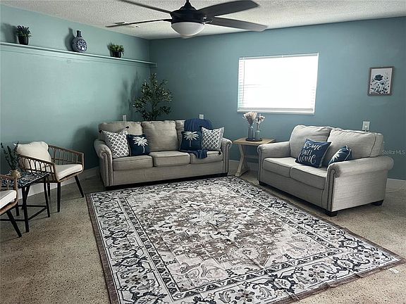 4th image of 4820 VENETIAN BOULEVARD NE