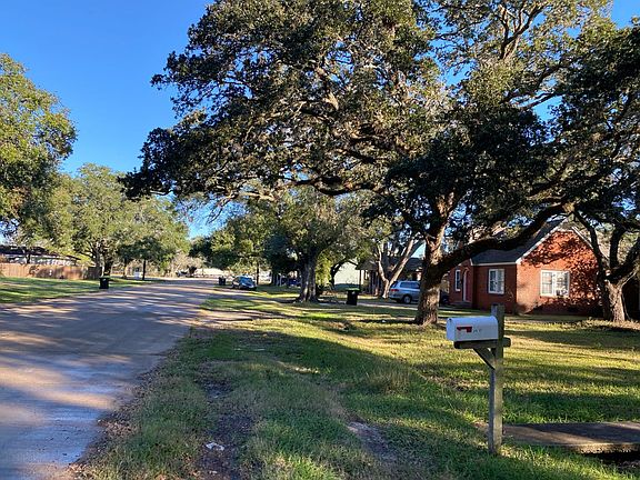 5th image of 2921 Avenue I
