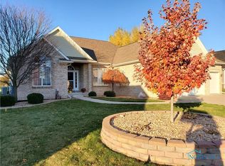 5053 Giverny Rd, Oregon, OH 43616