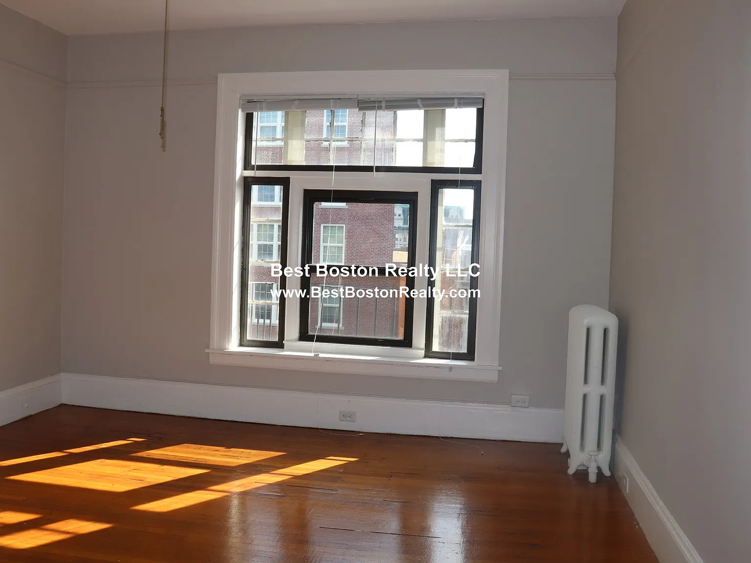 45 Bay State Rd — Photo 2