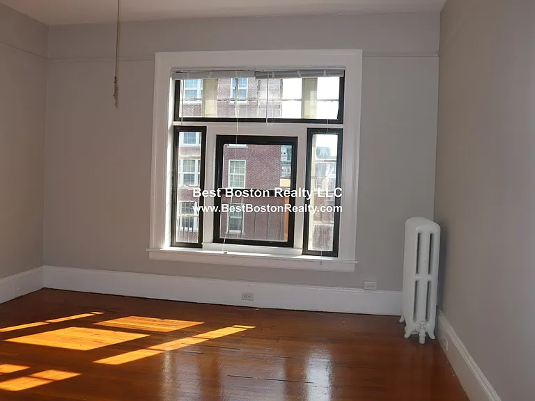 45 Bay State Rd #5F — Photo 2
