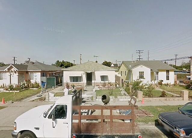 1st image of 2567 Hayes Ave