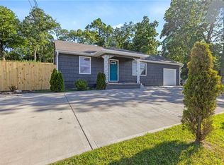 4216 Merriam Dr, Overland Park, KS 66203