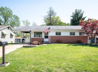 11126 Fawnhaven Dr, Saint Louis, MO 63126