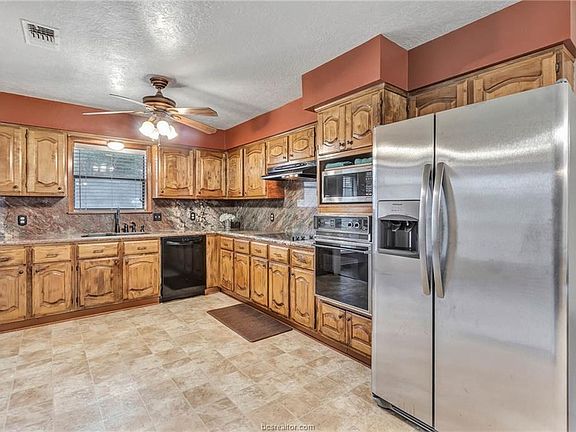 3rd image of 10337 County Road 174