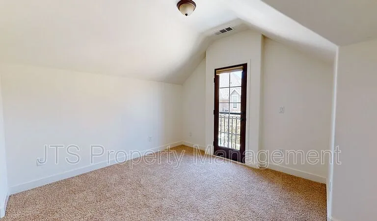 1349 Piper Pl — Photo 20