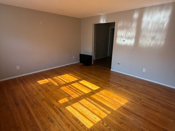 33 Allen Pl APT 2