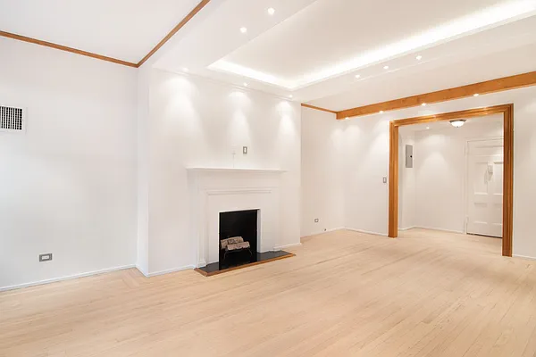 Rented by WAM Partners - William Moses Co. | media 20