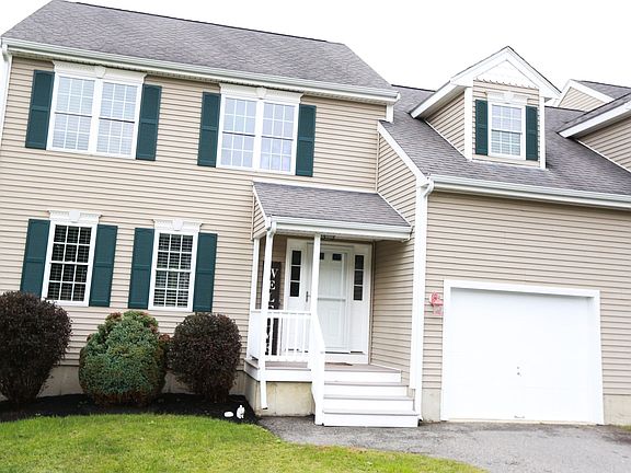 3rd image of 357 Laurel St #357