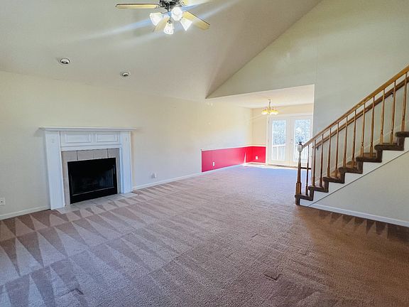 5th image of 964 Garfield Way