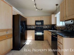 7205 W 66th St, Sioux Falls, SD 57106