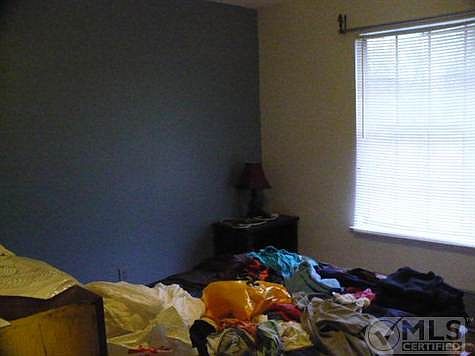 4th image of 2148 Norcross Dr