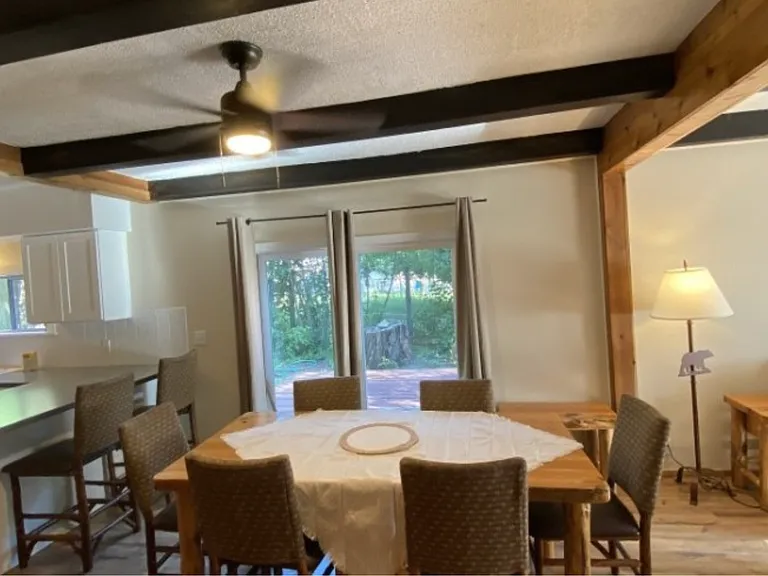 1429 Kettle Park Rd — Photo 8