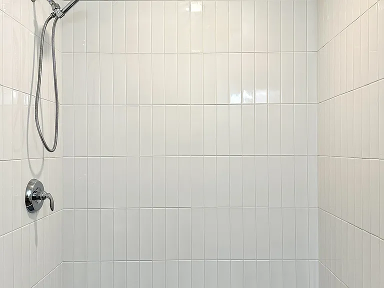 4326 Irving St #204 — Photo 12