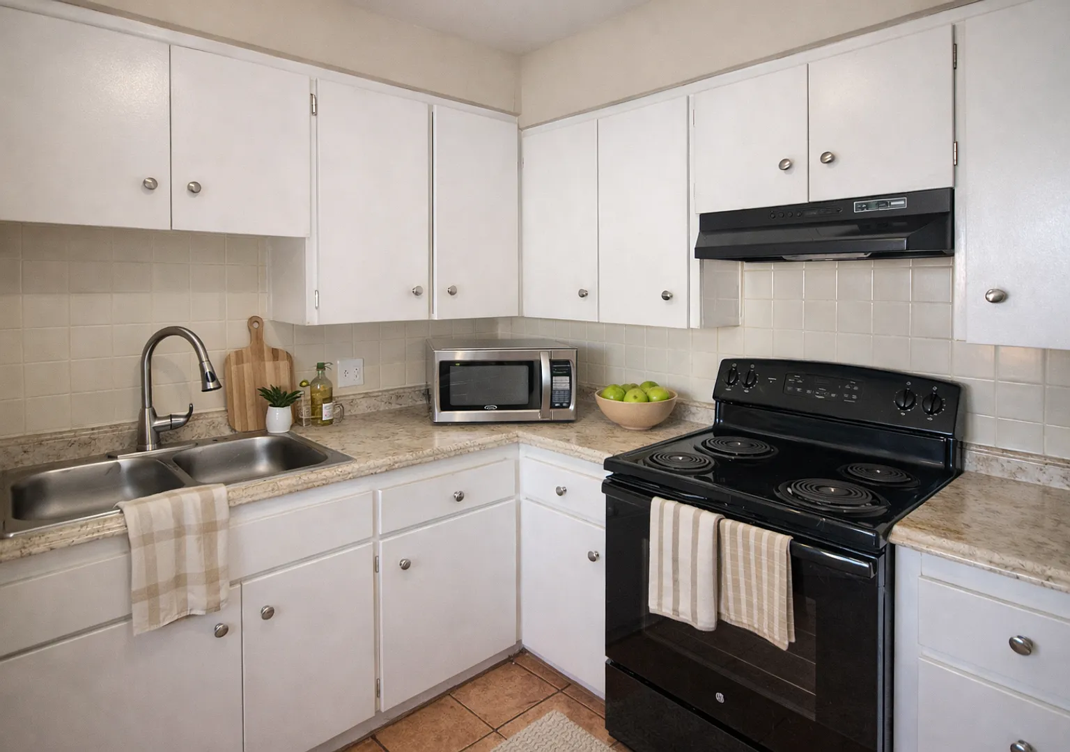 5275 W. 1st Avenue — Photo 3