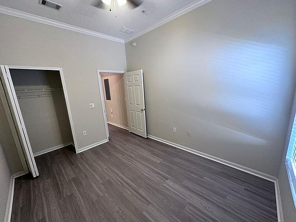 4th image of 7920 Merrill Rd #606