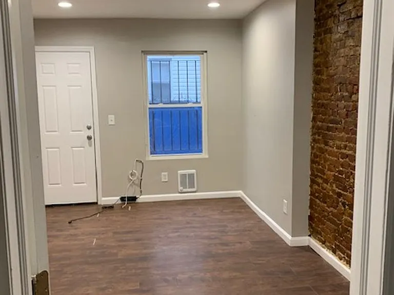 2065 E Pacific Street — Photo 1
