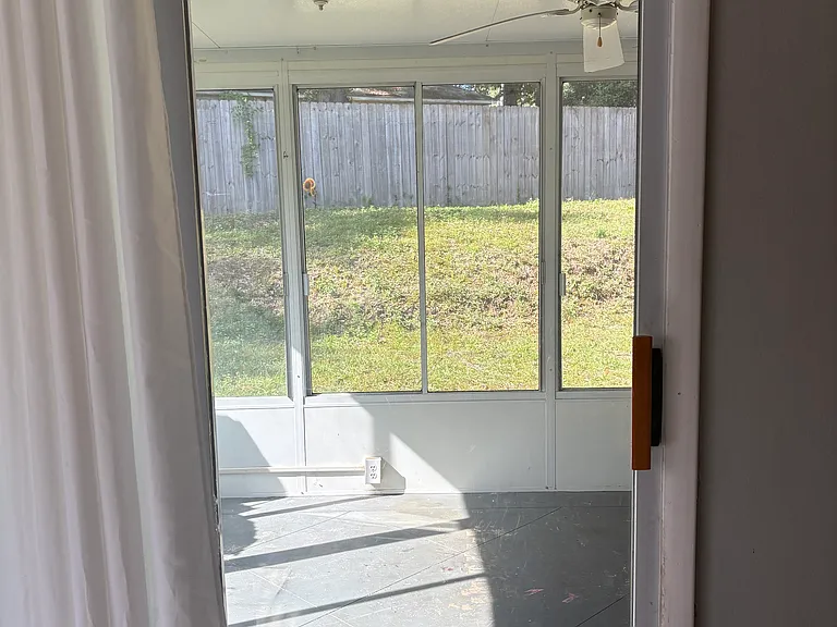 128 Richmond Rd — Photo 25