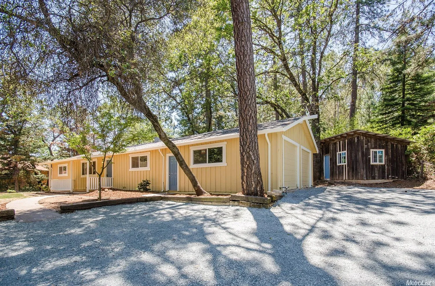 165 Pine Wood Way photo 1