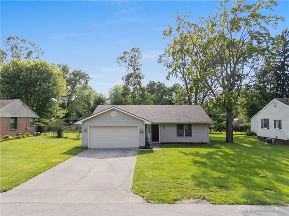 7861 Irvington Ave, Dayton, OH 45415