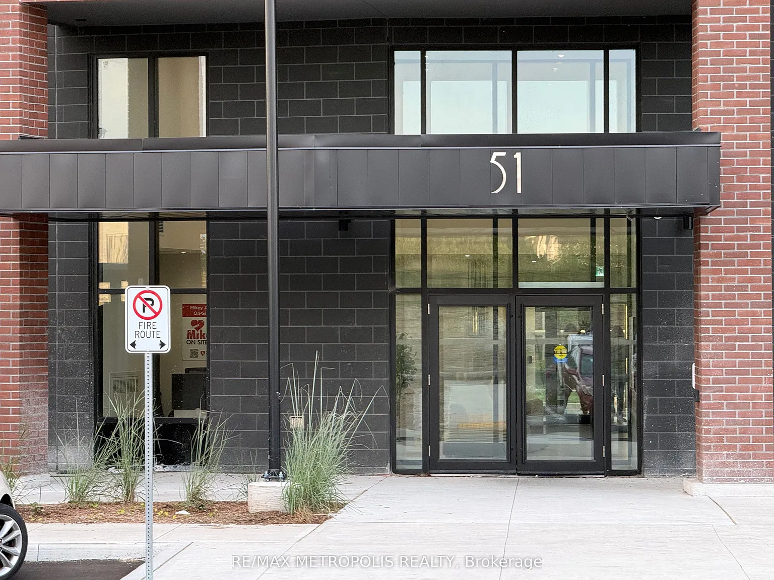 2 bed, $2,050 — Photo 3