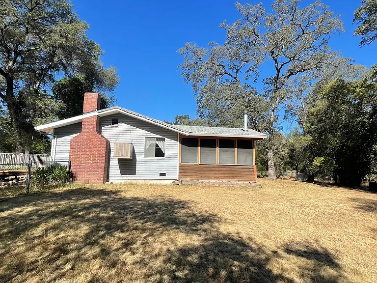 3407 Holsclaw Rd — Photo 2