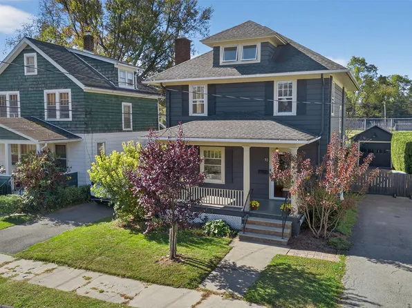 35 Roosevelt Avenue, Kingston, NY 12401