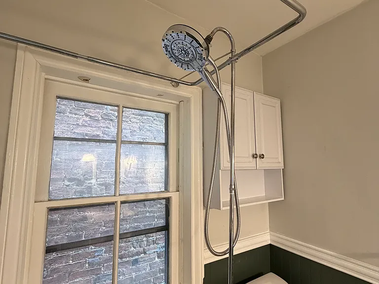 105 E Main St #2 — Photo 35