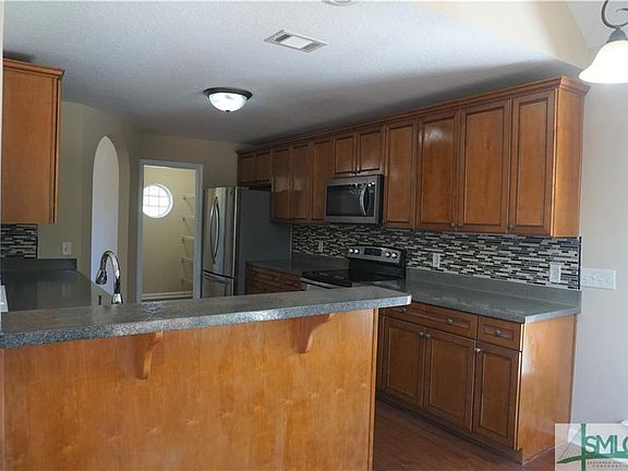5th image of 144 White Dogwood Ln