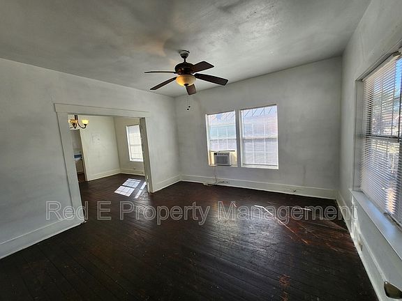 5th image of 304 Terrell Ave