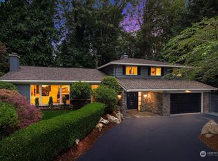 6180 90th Ave SE, Mercer Island, WA 98040
