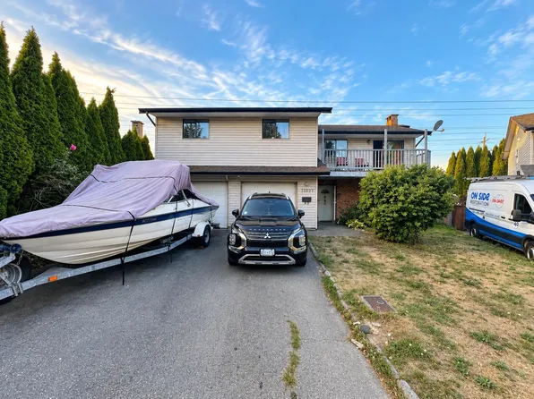 15097 95th Ave, Surrey, BC V3R 7S3
